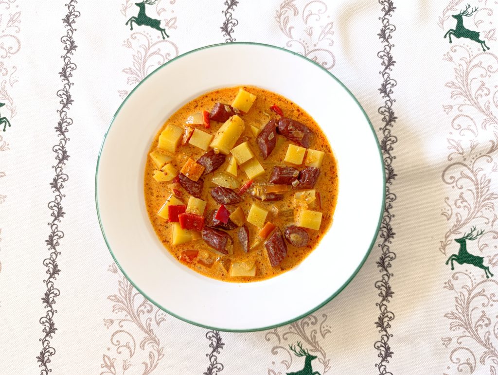 Kartoffelgulasch mit Reh-Kabanossi, OÖ LJV